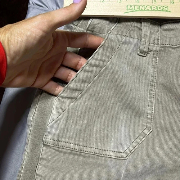 PAIGE Mayslie Straight Ankle Pants - Picture 12 of 15